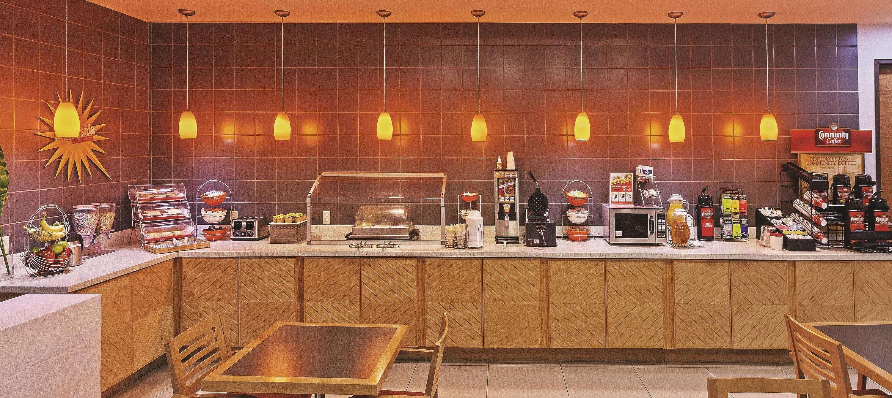 La Quinta By Wyndham Austin Nw/lakeline Mall Hotel 3*